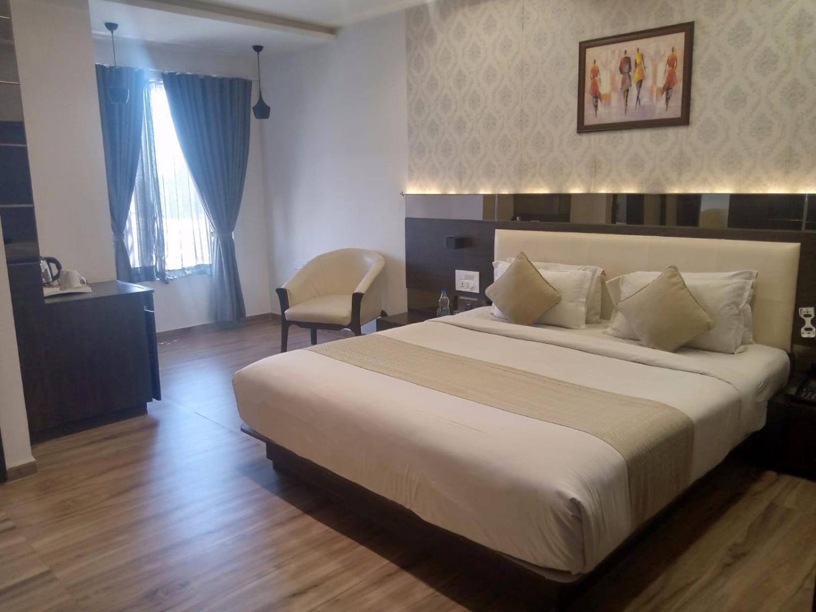 Hotel Shivalik - Mehsana Mahesana Eksteriør billede