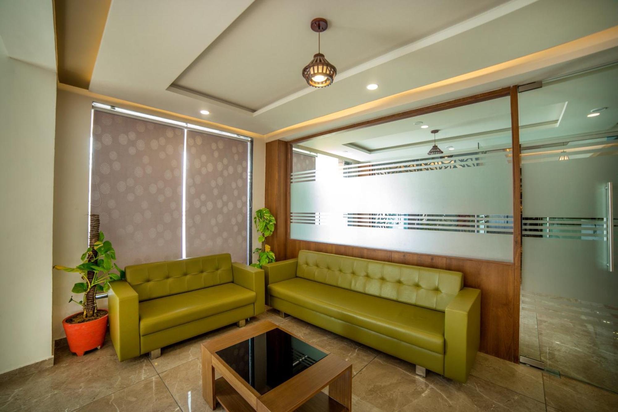 Hotel Shivalik - Mehsana Mahesana Eksteriør billede